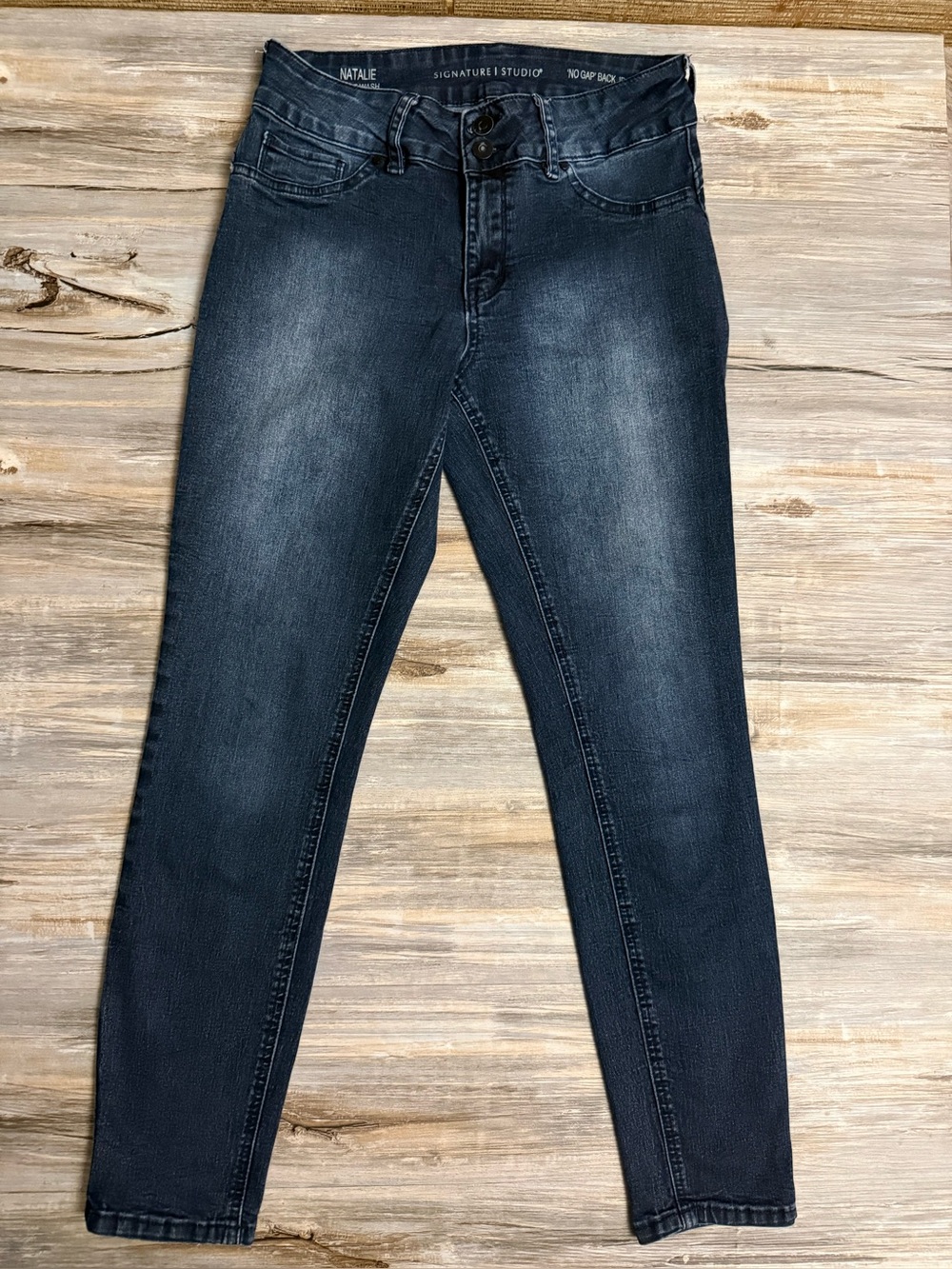 Signature Studio Jeans Women’s 8 Natalie Dark Blue No Gap Jegging Stretch